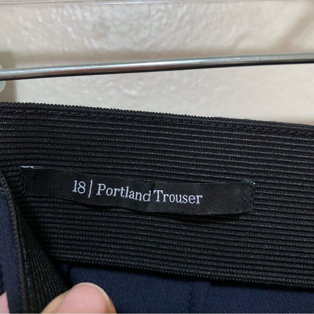 Talbots Navy Blue Portland Trousers at waist flare leg full length size 18 - Picture 3 of 8